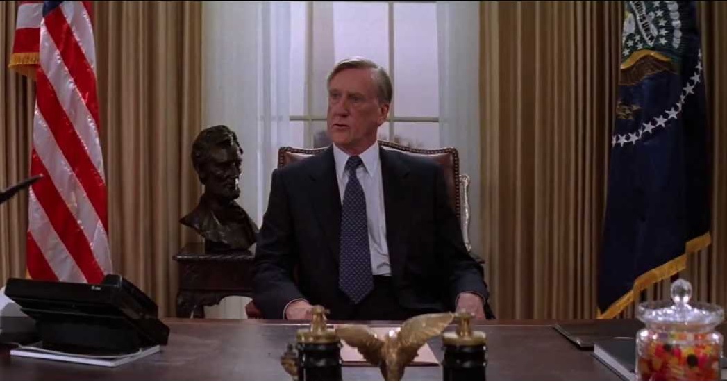 Watch Clear And Present Danger Online Free