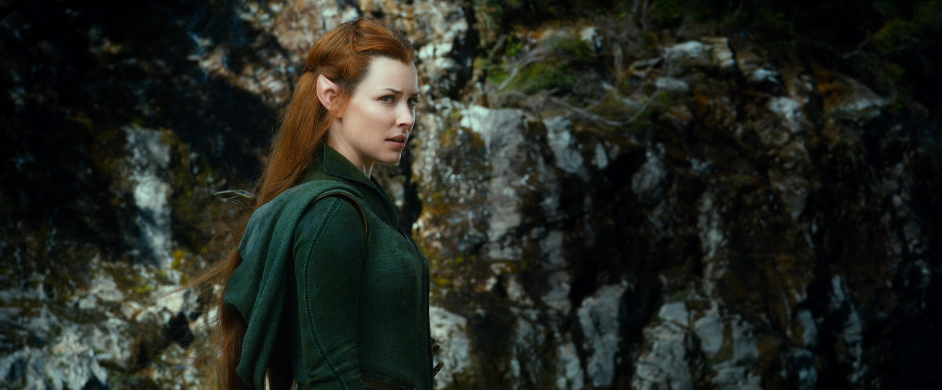 Evangeline-Lilly-in-The-Hobbit-The-Desolation-of-Smaug