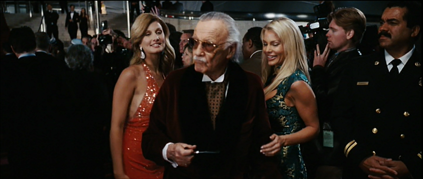 Stan-Lee-makes-a-cameo-in-Iron-Man