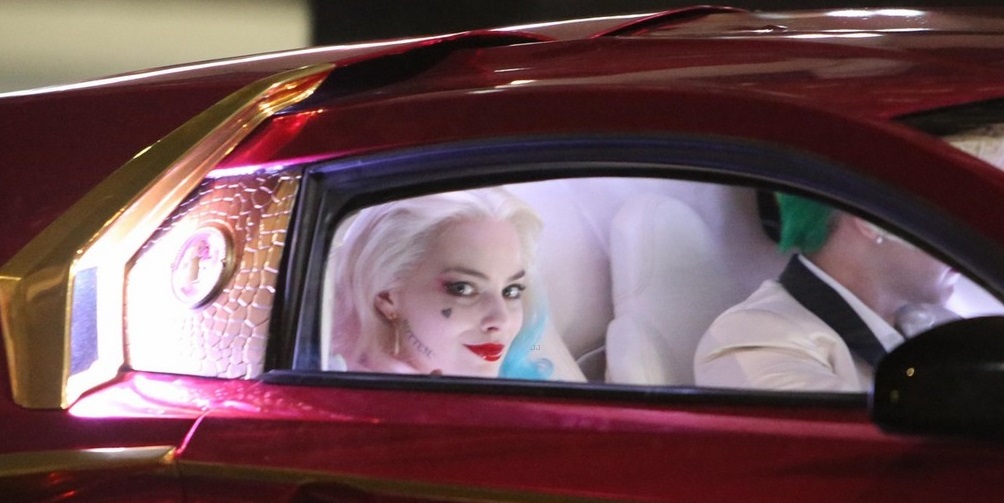 Batman Takes a Ride on Joker's Car in Suicide Squad Photos
