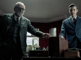 Anthony Hopkins and Matthew Goode in Freud's Last Session